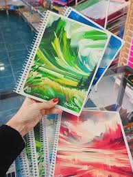 CUADERNO CON ESPIRAL 16 X 21 X 84 HOJAS. TAPA BLANDA.